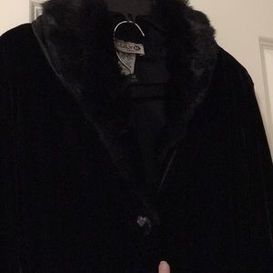 Long velvet and fur coat